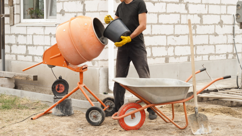 materiel de chantier m+ materiaux